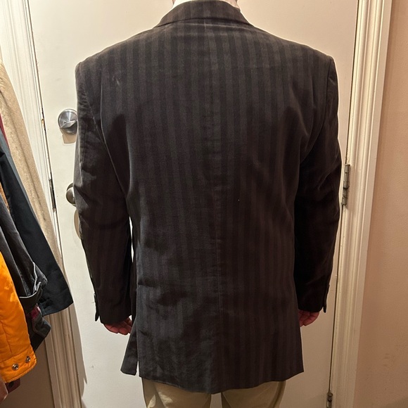 Men’s Suit Jacket - Picture 3 of 4